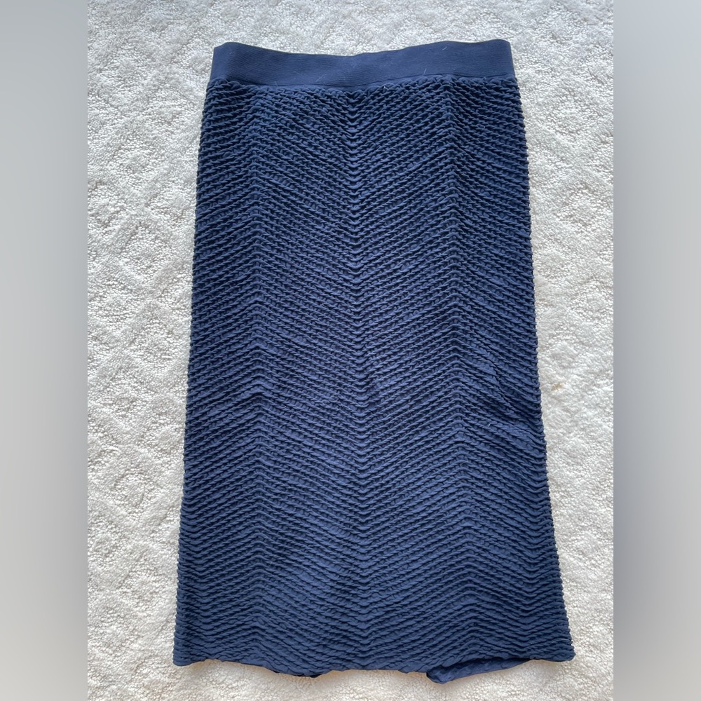 Textured bodycon skirt